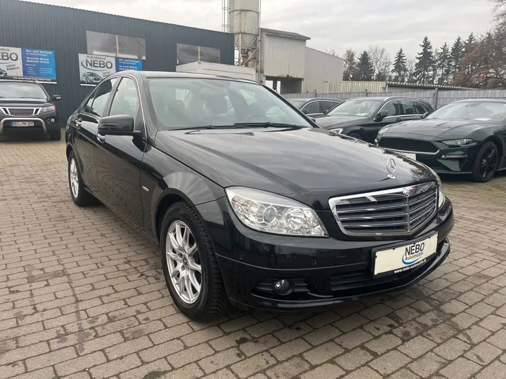 Mercedes-Benz C 180