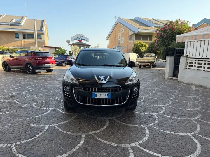 Peugeot 4007