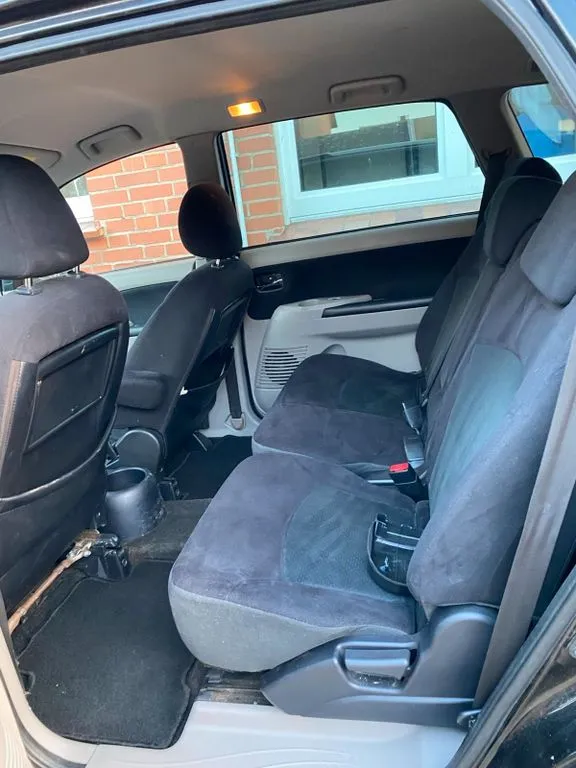 Mitsubishi Grandis
