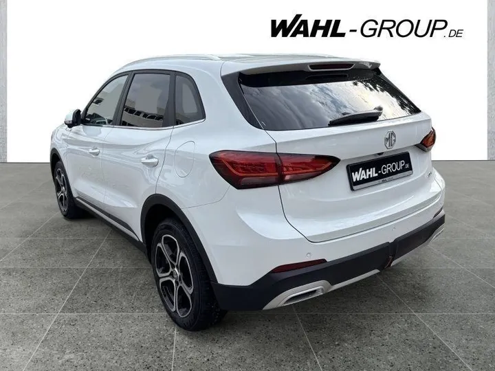 MG ZS