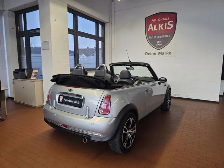 MINI One Cabrio