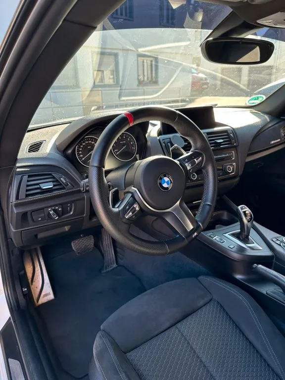 BMW M235