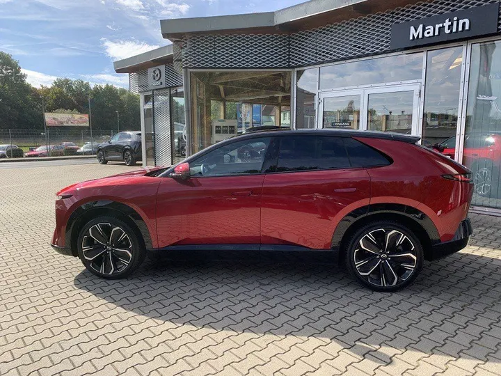 Mazda CX-6e
