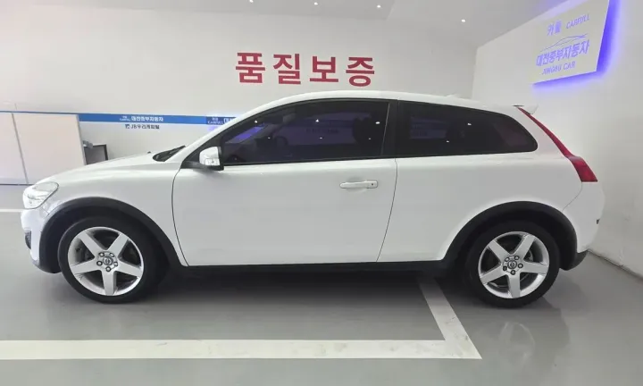 Volvo C30