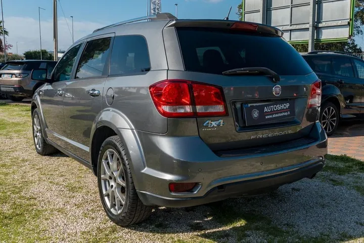 Fiat Freemont