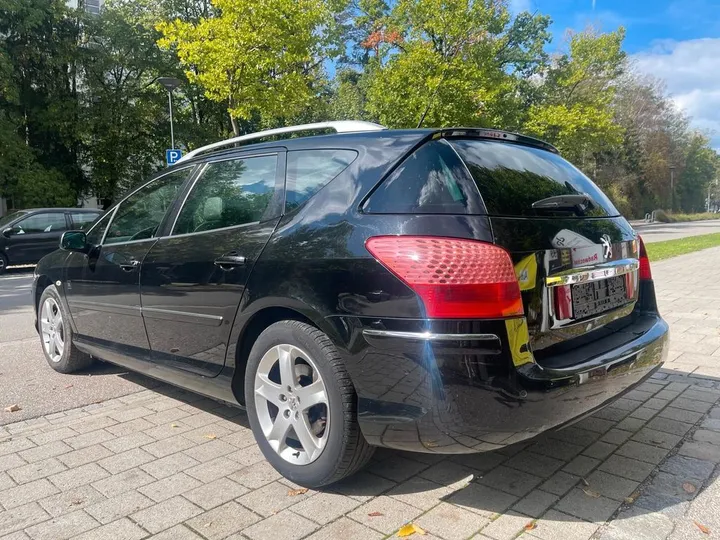 Peugeot 407