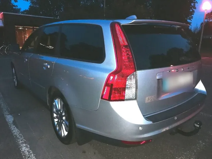 Volvo V50