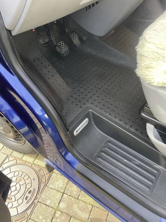 Volkswagen T5 Caravelle