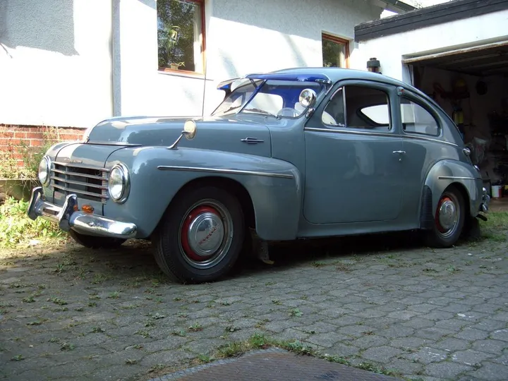 Volvo 440