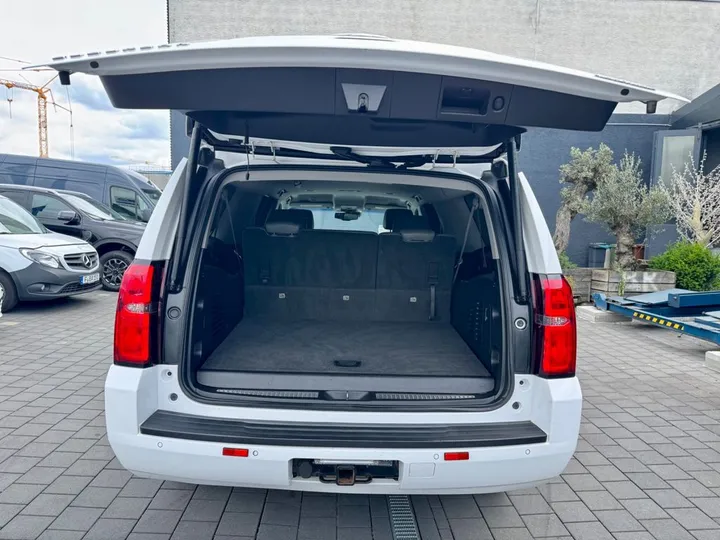 Chevrolet Suburban