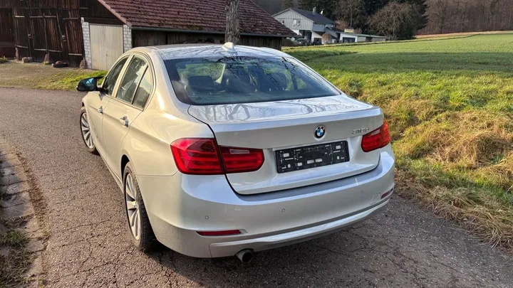 BMW 318