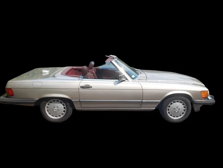 Mercedes-Benz 560