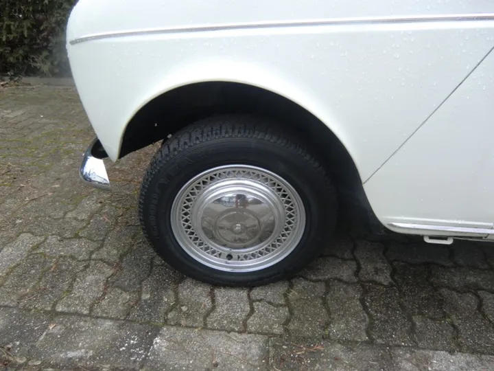 Renault R 4