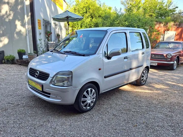 Opel Agila