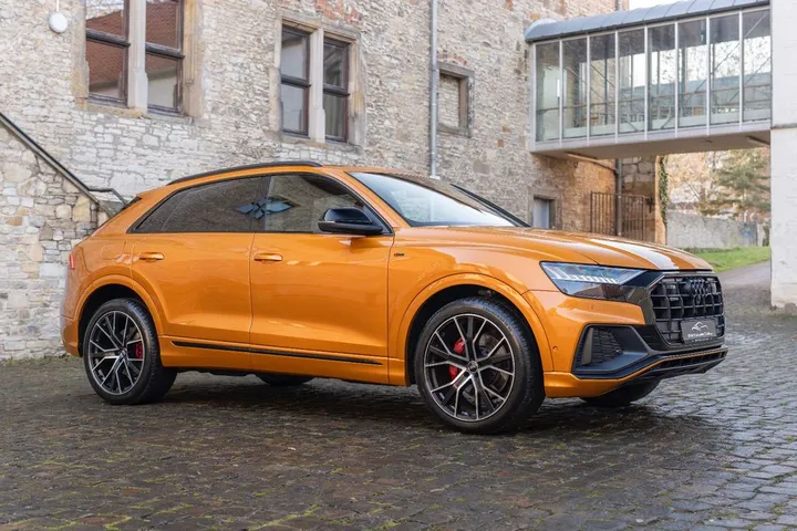 Audi Q8