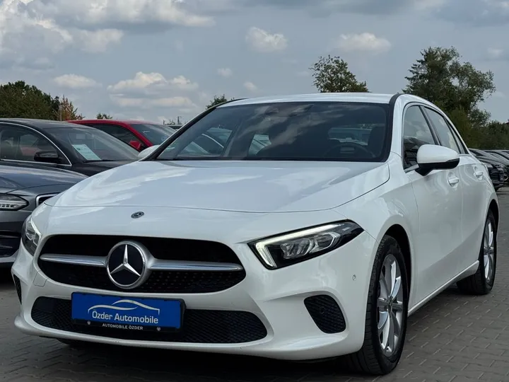 Mercedes-Benz A 200
