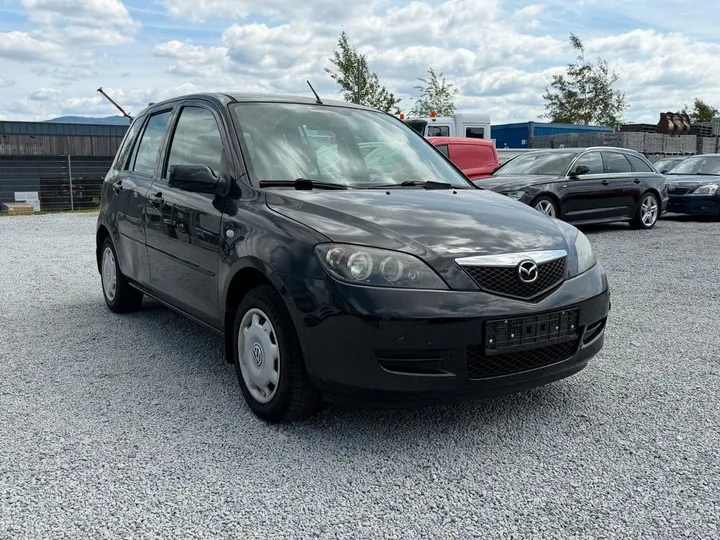 Mazda 2