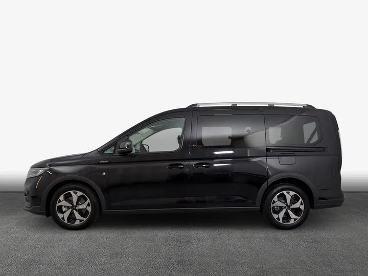 Ford Grand Tourneo