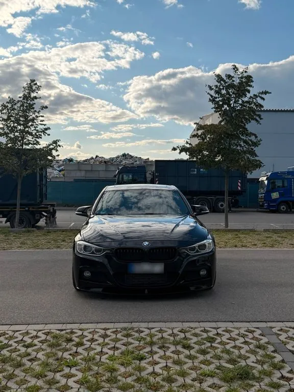 BMW 335