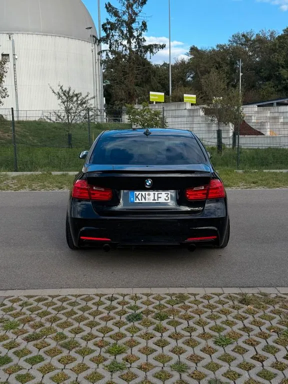 BMW 335