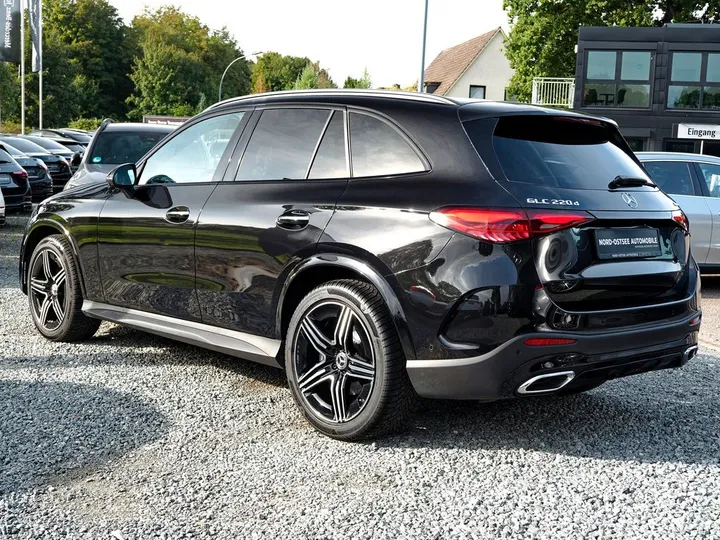 Mercedes-Benz GLC 220