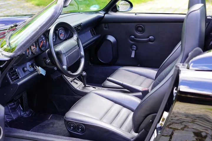 Porsche 964