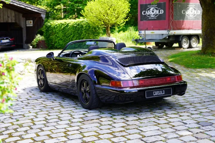 Porsche 964