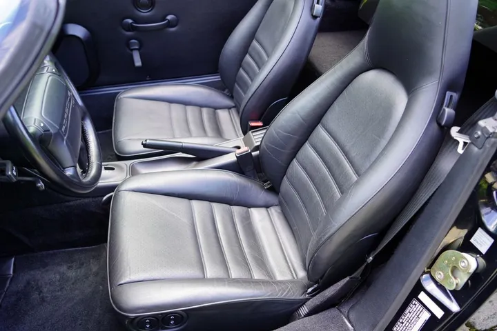 Porsche 964