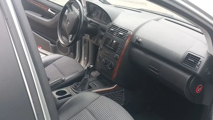 Mercedes-Benz A 170