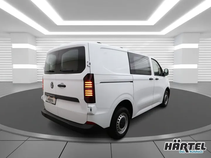 Volkswagen T7 Transporter