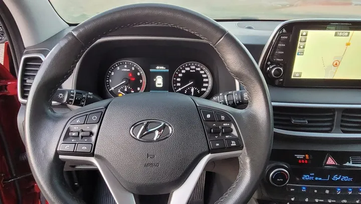 Hyundai TUCSON