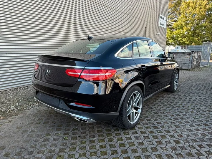 Mercedes-Benz GLE 400