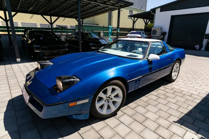 Corvette C4