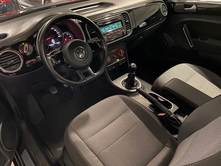Volkswagen New Beetle