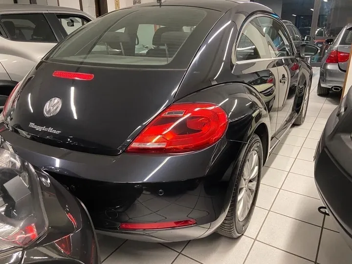 Volkswagen New Beetle