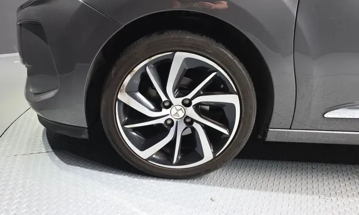 Citroen-DS DS3