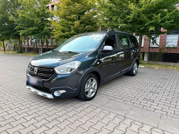 Dacia Lodgy
