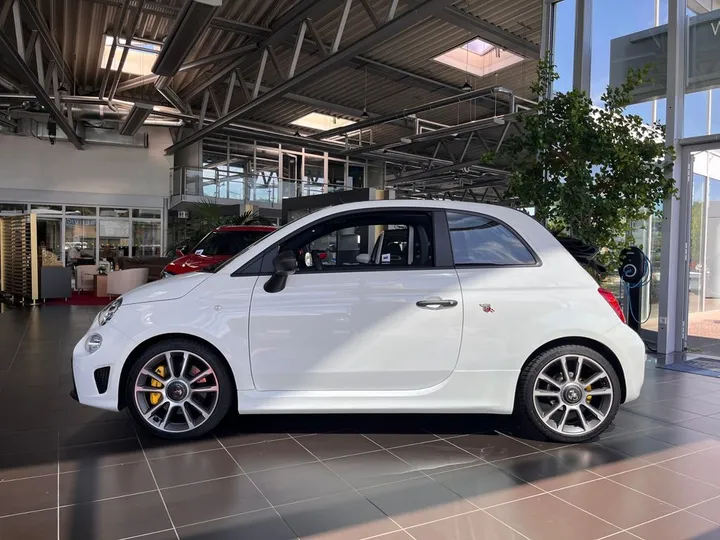 Abarth 695C