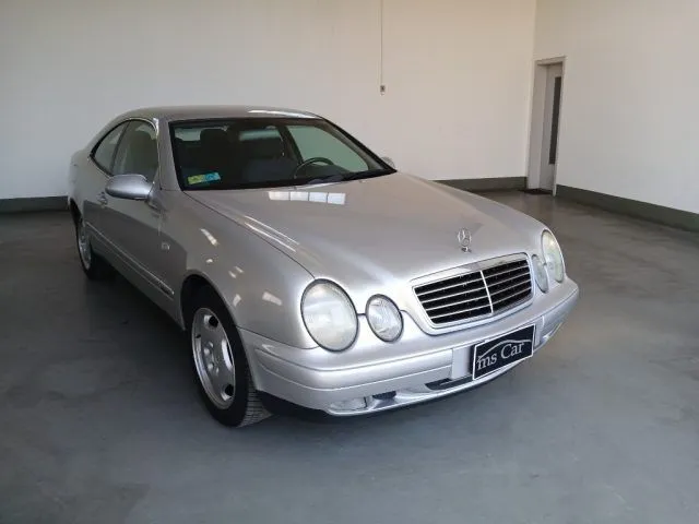 Mercedes-Benz CLK 200