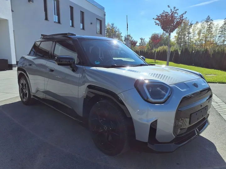 MINI Aceman
