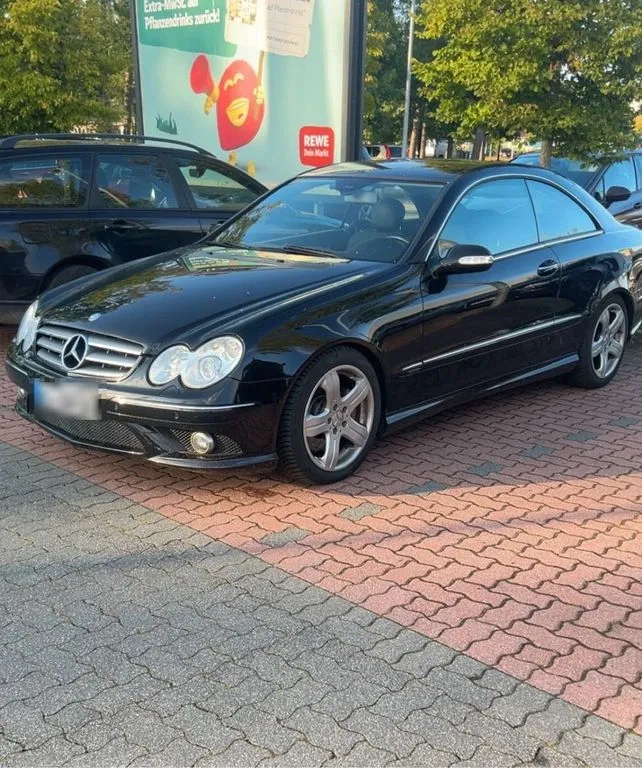 Mercedes-Benz CLK 220