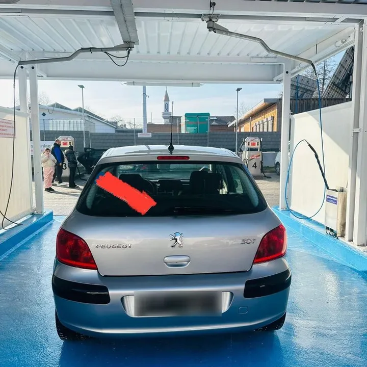 Peugeot 307