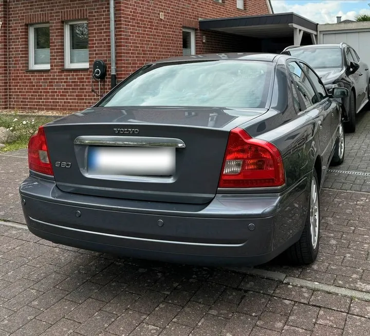 Volvo S80