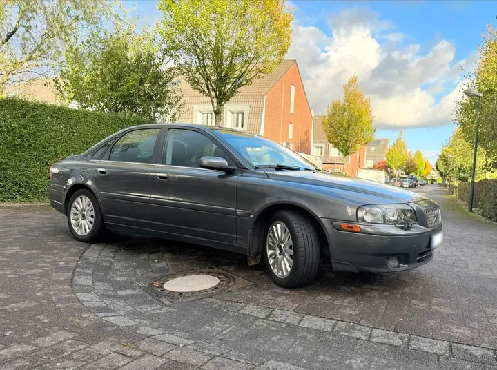 Volvo S80