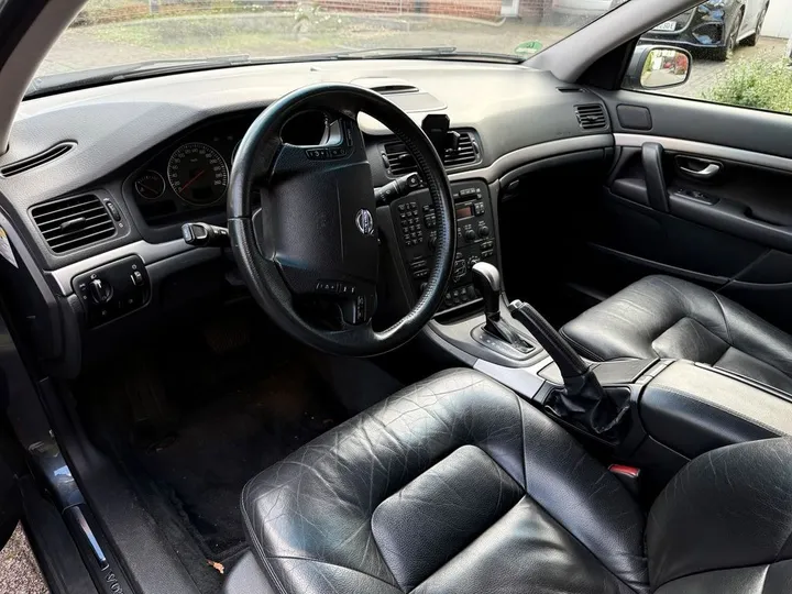 Volvo S80