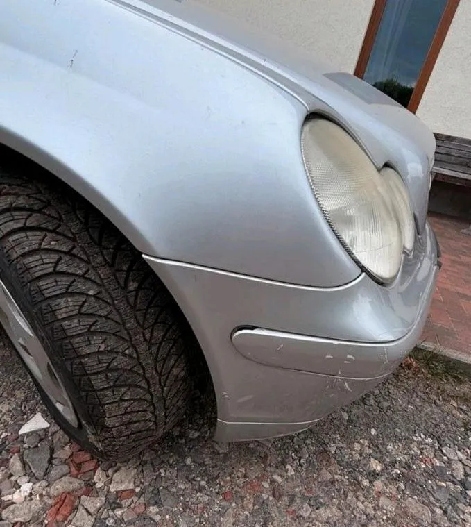 Mercedes-Benz C 200