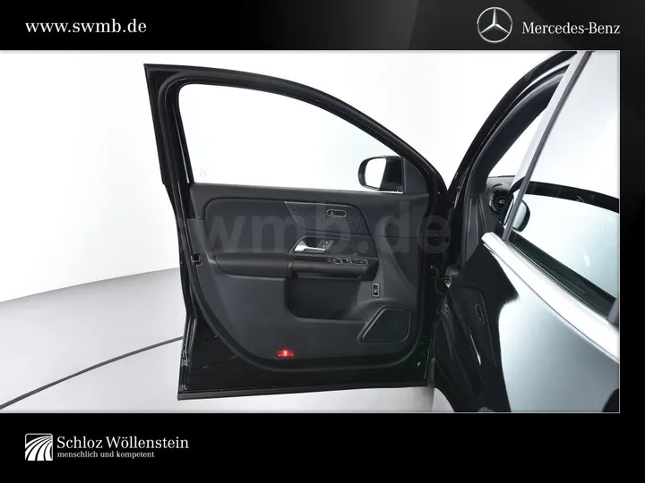Mercedes-Benz GLA 180