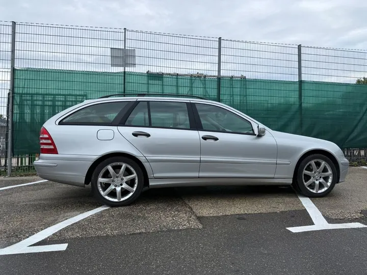 Mercedes-Benz C 280