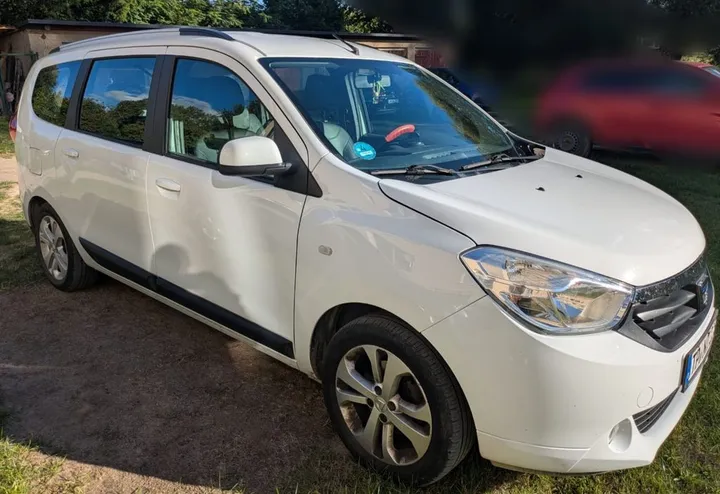 Dacia Lodgy