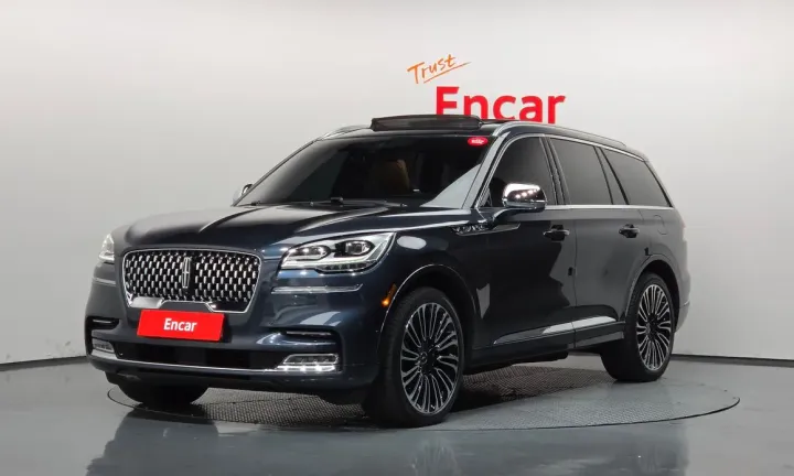 Lincoln Aviator